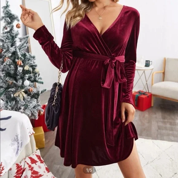 white christmas dresses Christmas Kiss